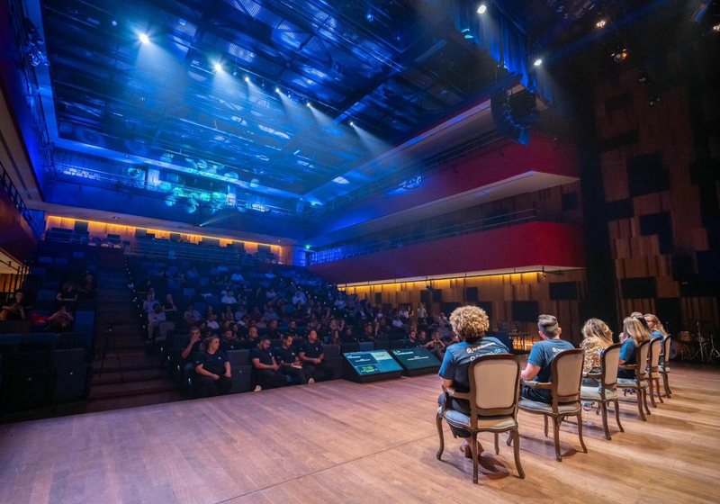 Lobby de empreendimento de alto padrão
